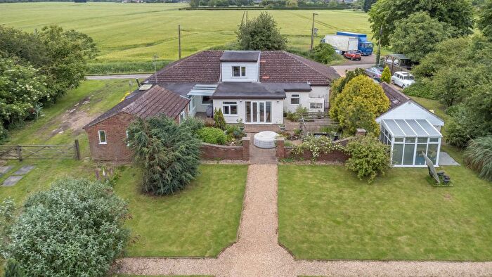 5 Bedroom Detached House For Sale In Foldgate Lane, Wiggenhall St. Mary Magdalen, King's Lynn, PE34