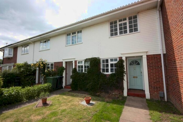 2 Bedroom Property To Rent In Sheldon Court, Lower Edgeborough Road, Guildford, GU1