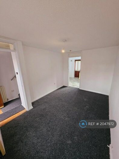 2 Bedroom Terraced House To Rent In Stanway Gardens, West Bromwich, B71
