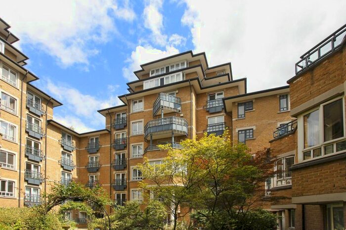 1 Bedroom Flat To Rent In Admiral Walk, Royal Oak, London, W9