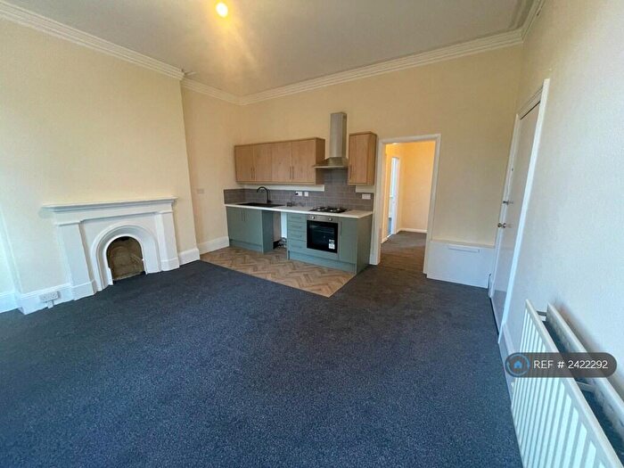 2 Bedroom Flat To Rent In Pierremont Crescent, Darlington, DL3