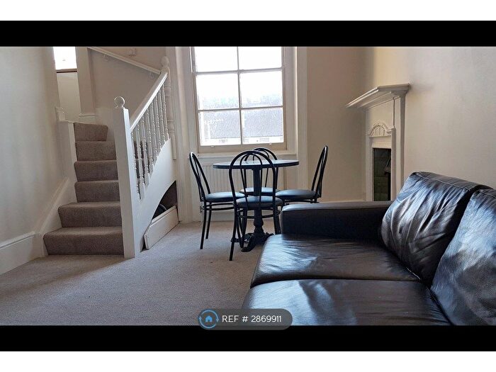 2 Bedroom Flat To Rent In Devonshire Terrace, London, W2