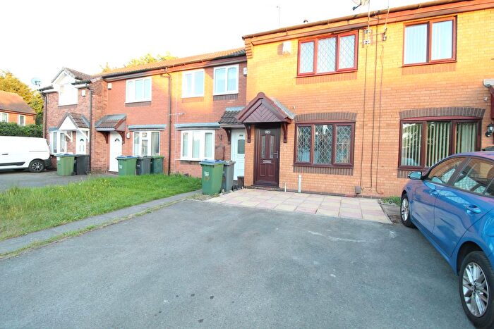 2 Bedroom Town House To Rent In Clary Grove, Tame Bridge, WS5