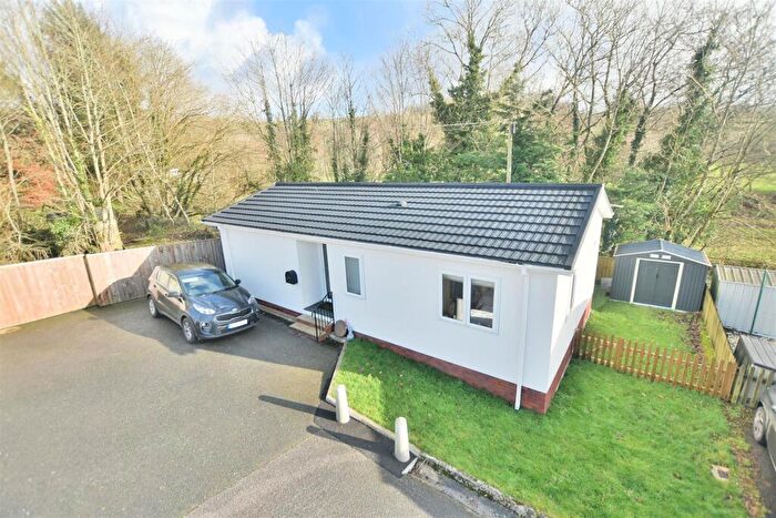 2 Bedroom Park Home For Sale In Lodge At Silent Women Park, Tavistock, PL19
