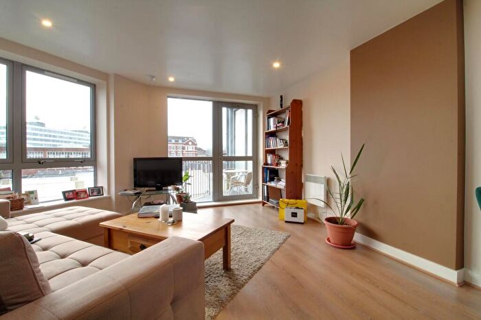 2 Bedroom Apartment To Rent In The Quartz, Hall Street, Jewellery Quarter, Birmingham, B18