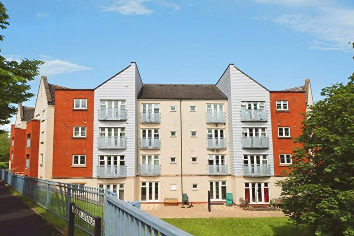 1 Bedroom Flat For Sale In Arnold Road, Mangotsfield, Bristol, BS16