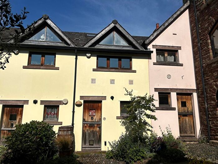 1 Bedroom Terraced House For Sale In Upper House Farm, Crickhowell, Powys., NP8