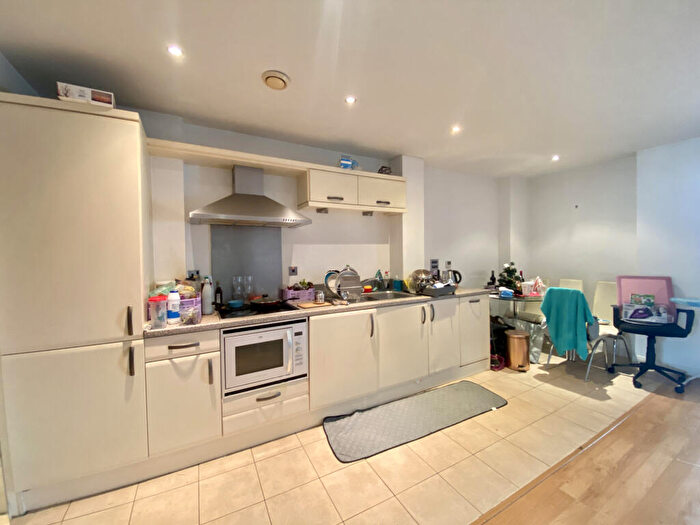 Flat To Rent In , Taylorson St, South, Salford, M5