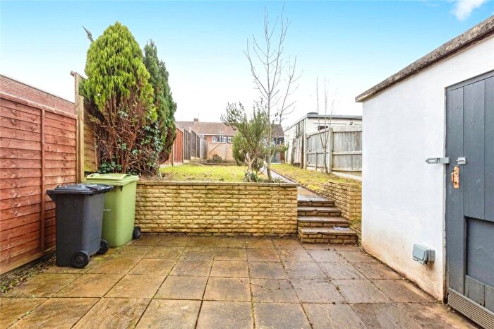 3 Bedroom Terraced House For Sale In Broomhill Road, Bristol, BS4