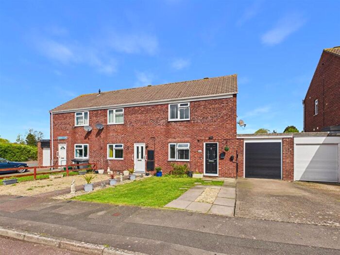 2 Bedroom End Of Terrace House For Sale In Gimson Close, Tuffley, Gloucester, GL4