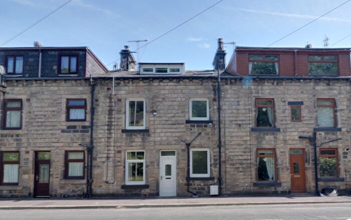 2 Bedroom Terraced House For Sale In Rochdale Road, Todmorden, OL14