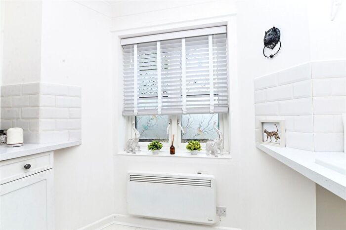 2 Bedroom Semi-Detached House For Sale In Bucklers Lodge, Anchorage Way, Lymington, Hampshire, SO41