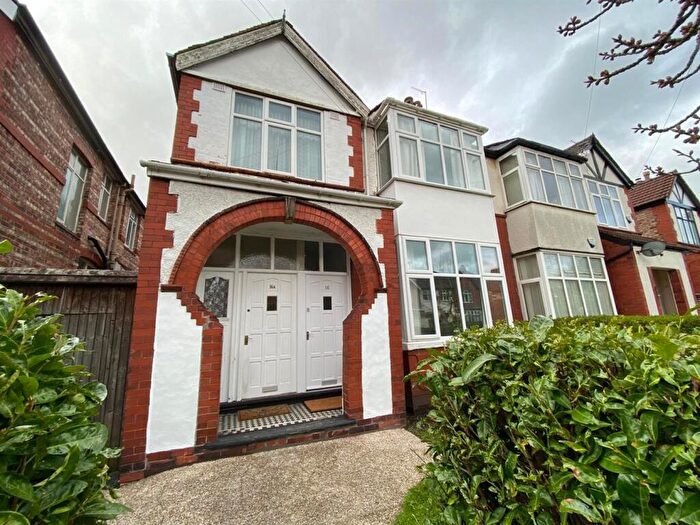 2 Bedroom Flat To Rent In Rowan Avenue, Manchester, M16