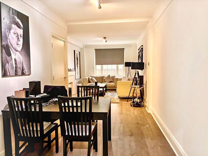 1 Bedroom Flat For Sale In Ivor Court, Gloucester Place, Marylebone, London, NW1