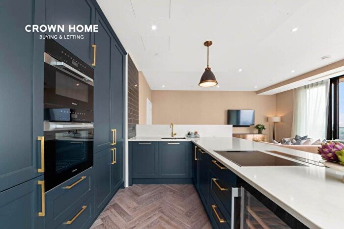 3 Bedroom Apartment For Sale In Cashmere Wharf, Gauging Square, London Dock, E1W
