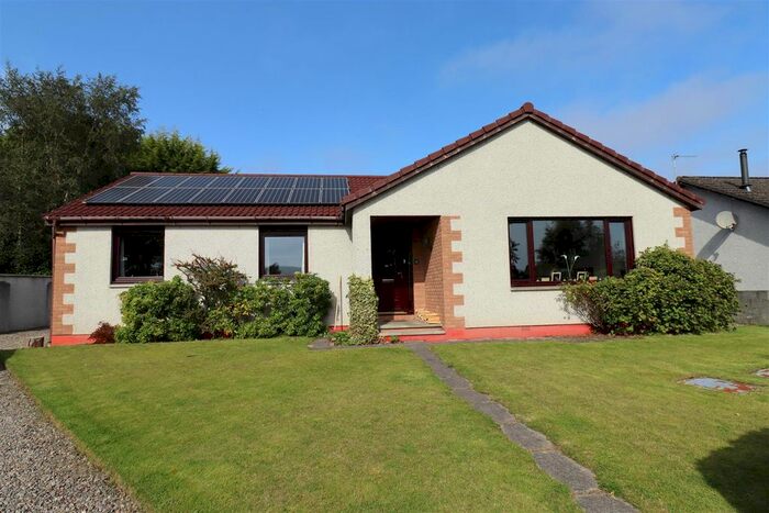 3 Bedroom Detached Bungalow For Sale In Newton Place, Kirkhill, Inverness, IV5