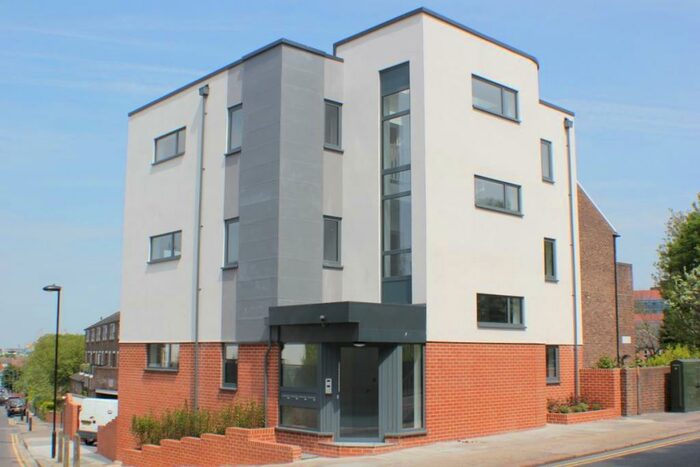 2 Bedroom Flat To Rent In Hillreach, Woolwich, SE18