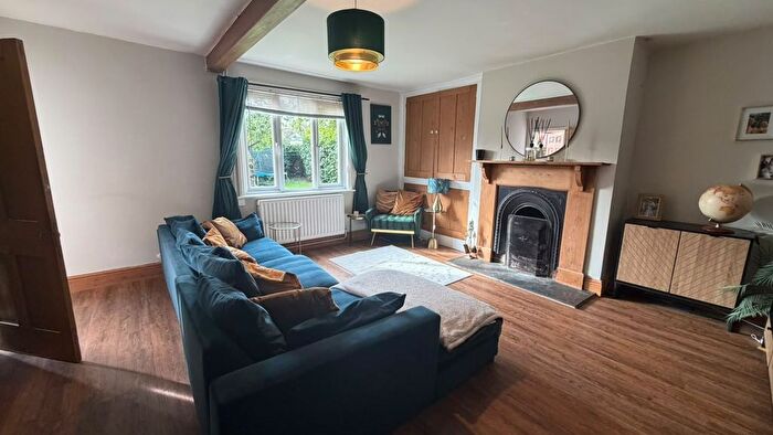 4 Bedroom Detached House To Rent In Mill Hill Farm, Main Road, Anslow, Burton-On-Trent, Staffordshire, DE13