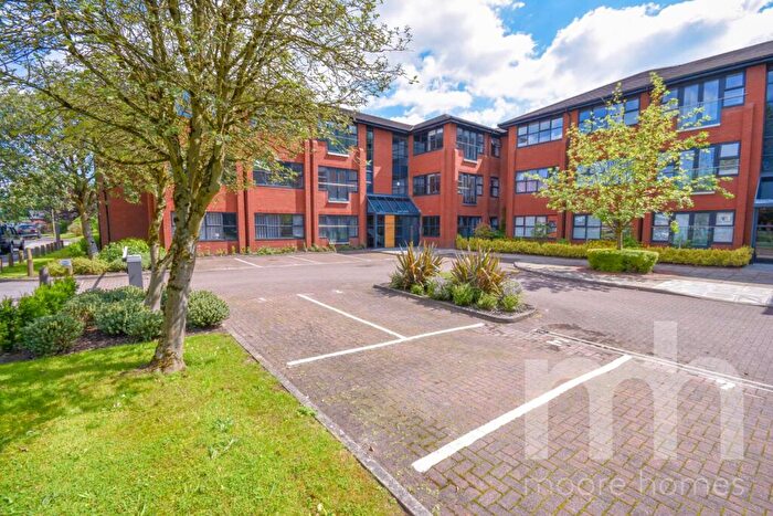 1 Bedroom Apartment To Rent In Woodview, First Avenue, Poynton, SK12