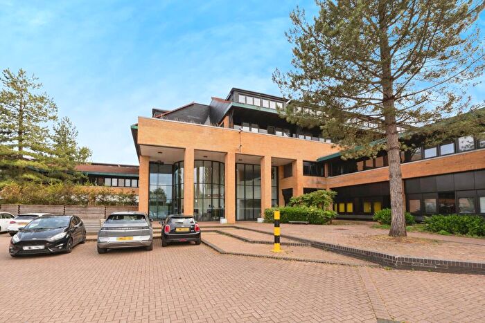 2 Bedroom Apartment To Rent In Whitchurch Lane, Whitchurch, Bristol, BS14