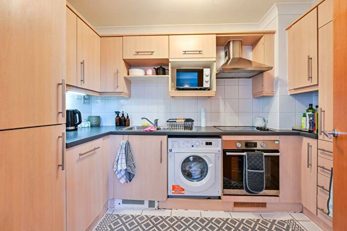 1 Bedroom Flat For Sale In Grange Yard, Bermondsey, London, SE1