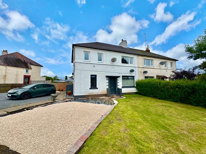 2 Bedroom Flat For Sale In Hallside Street, Howwood, PA9