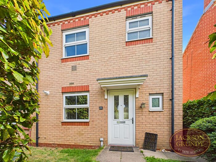 3 Bedroom Terraced House To Rent In Stratford Road, Roade, NN7