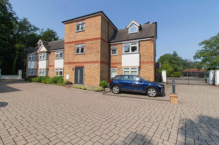 2 Bedroom Apartment To Rent In Minley Road, Fleet, GU51