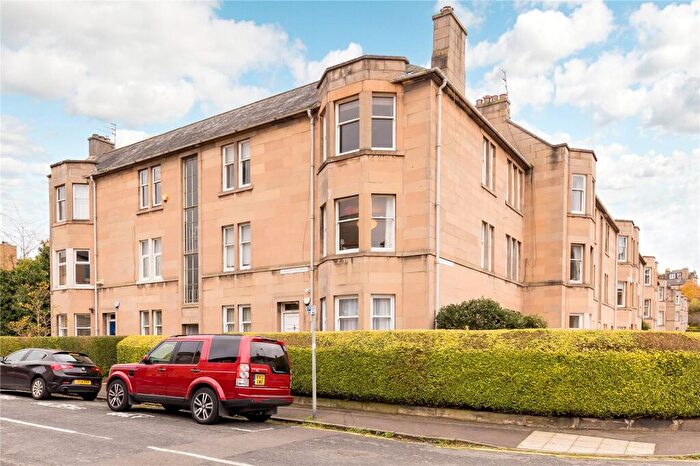 3 Bedroom Apartment To Rent In Learmonth Park, Edinburgh, Midlothian, EH4