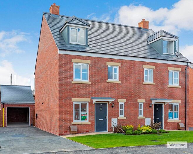 4 Bedroom Property To Rent In Sika Avenue, Rothwell, Kettering, NN14