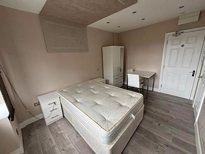 1 Bedroom Apartment To Rent In Queens Road, Clifton, Bristol, BS8