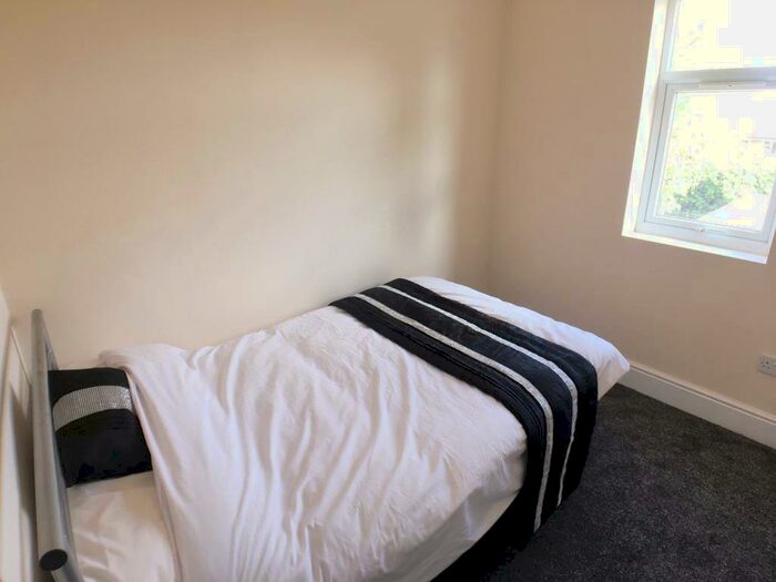 1 Bedroom Flat To Rent In Mary Vale Road, Birmingham, B30