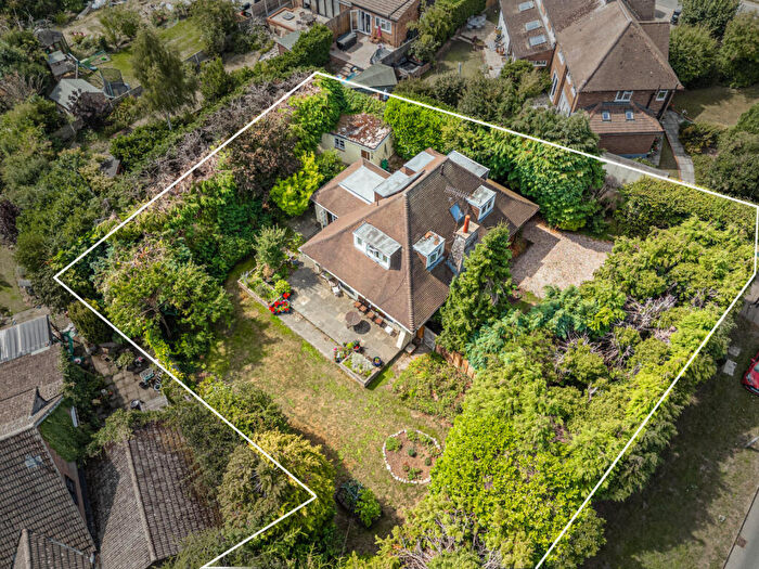 4 Bedroom Detached House For Sale In Harpenden Lane, Redbourn, St. Albans, Hertfordshire, AL3