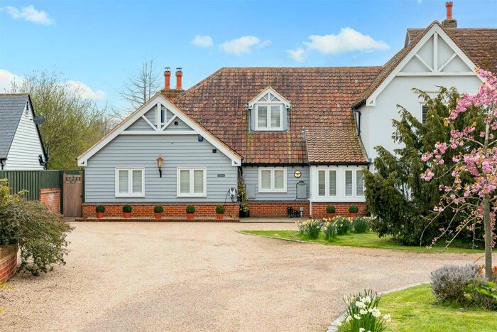 4 Bedroom Semi-Detached House For Sale In Dunmow Road, Hatfield Heath, Bishop's Stortford, CM22