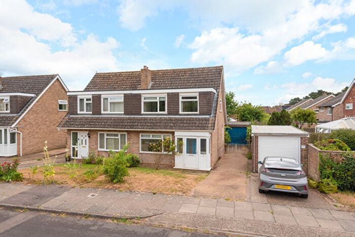 3 Bedroom Semi-Detached House For Sale In Salisbury Road, Canterbury, CT2