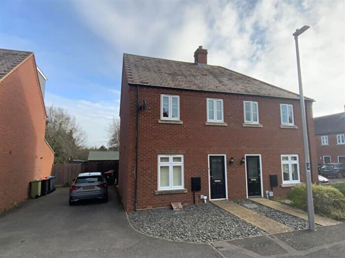 2 Bedroom Semi Detached House For Sale In Pearmain Close, Newport Pagnell, MK16