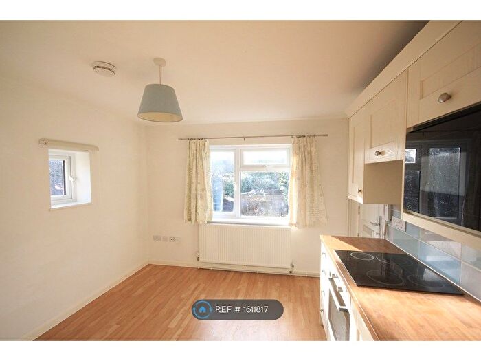 1 Bedroom Flat To Rent In Halifax Road, Cambridge, CB4