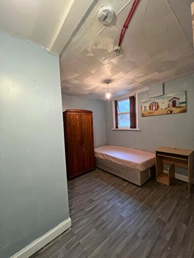 Studio To Rent In Cromwell Road, Luton, LU3