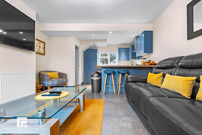 3 Bedroom Terraced House For Sale In St. Martins Crescent, Llanishen, Cardiff, CF14