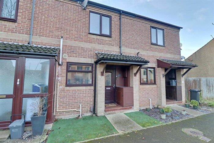 2 Bedroom Terraced House For Sale In Pleasant Road, Southsea, PO4