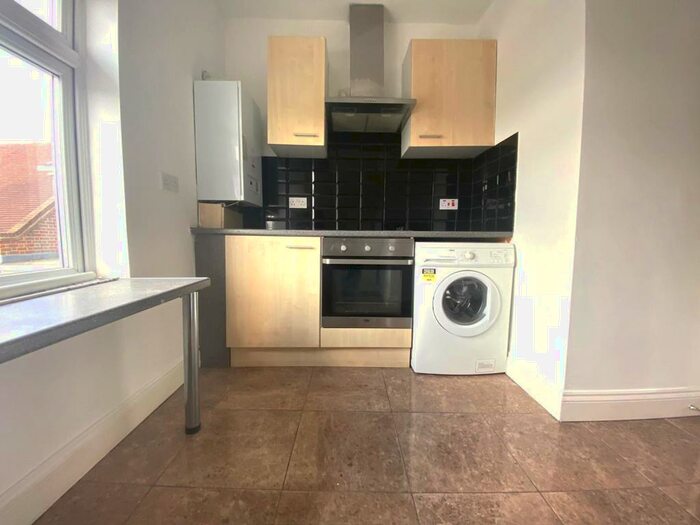 2 Bedroom Maisonette To Rent In Northolt Road, Harrow, Middlesex, HA2