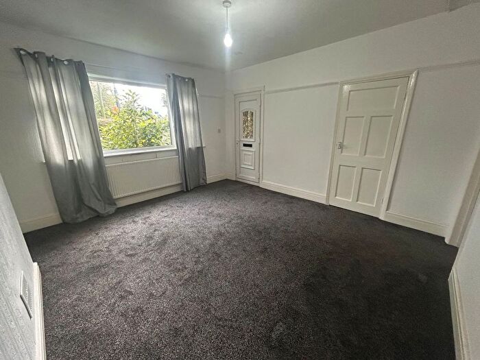 1 Bedroom Flat To Rent In Chamberlain Road, Hull, HU8