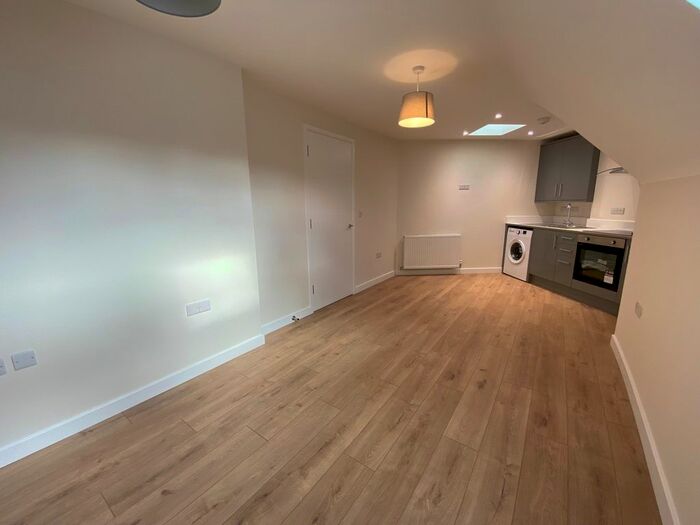 2 Bedroom Flat To Rent In Bretton Green, Peterborough, PE3
