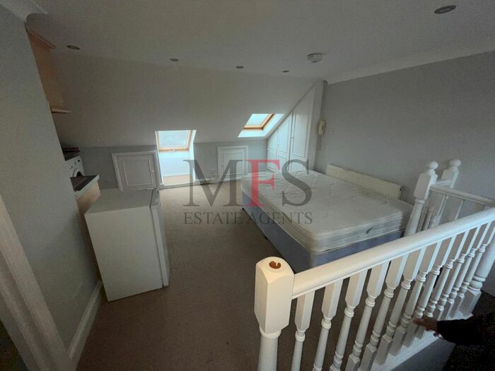 1 Bedroom Studio To Rent In Boston Road, Hanwell, W7