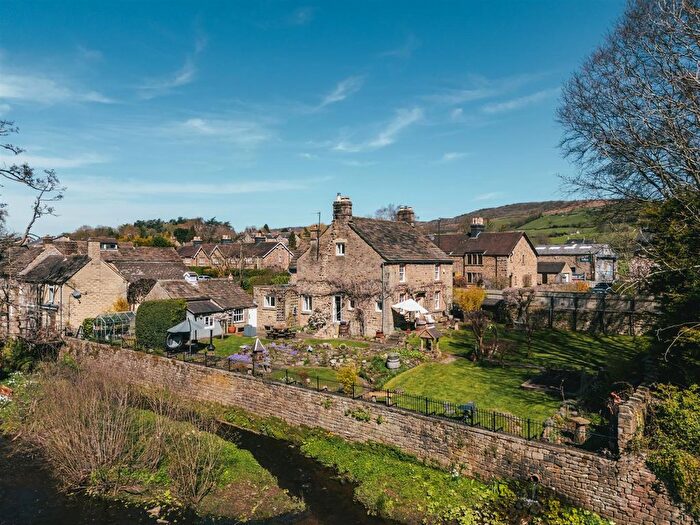 4 Bedroom Detached House For Sale In Calver Road, Baslow, Bakewell, DE45