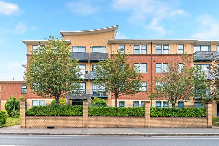 2 Bedroom Flat For Sale In North Point, Tottenham Lane, Hornsey, N8
