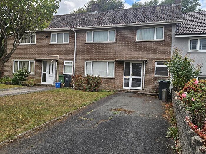 3 Bedroom Terraced House For Sale In Beechley Drive, Pentrebane, Cardiff, CF5