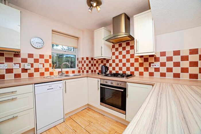 3 Bedroom Detached House For Sale In Bird Close, Mansfield, Nottinghamshire, NG18