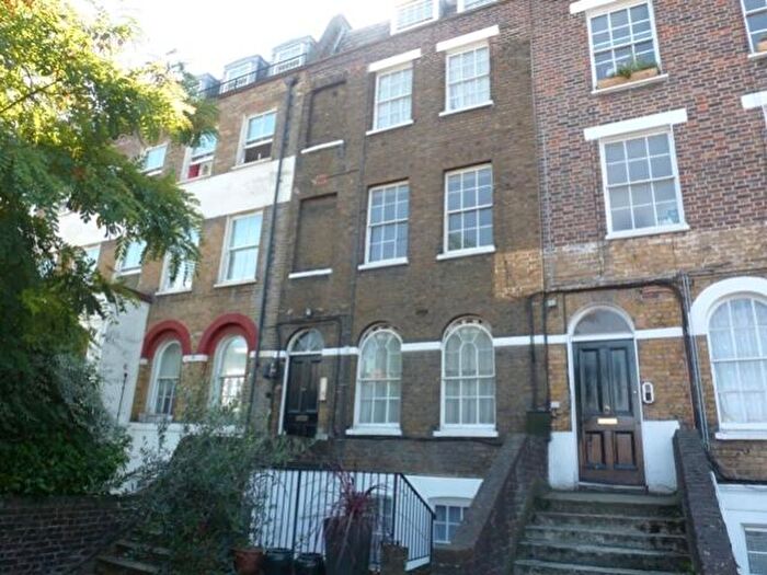 1 Bedroom Flat To Rent In Queens Road, London, SE15