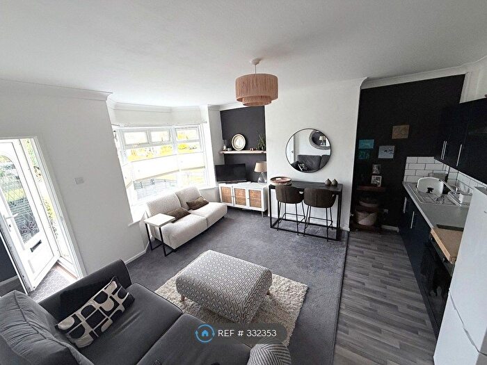 1 Bedroom Flat To Rent In Everest Avenue, Cardiff, CF14